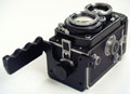 Film can be changed with the grip in place